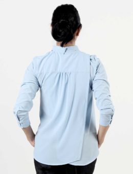 blouse-adaptee-gisele-automne-hiver-2020-FB04665-115-bleu-pale-dos-ferme